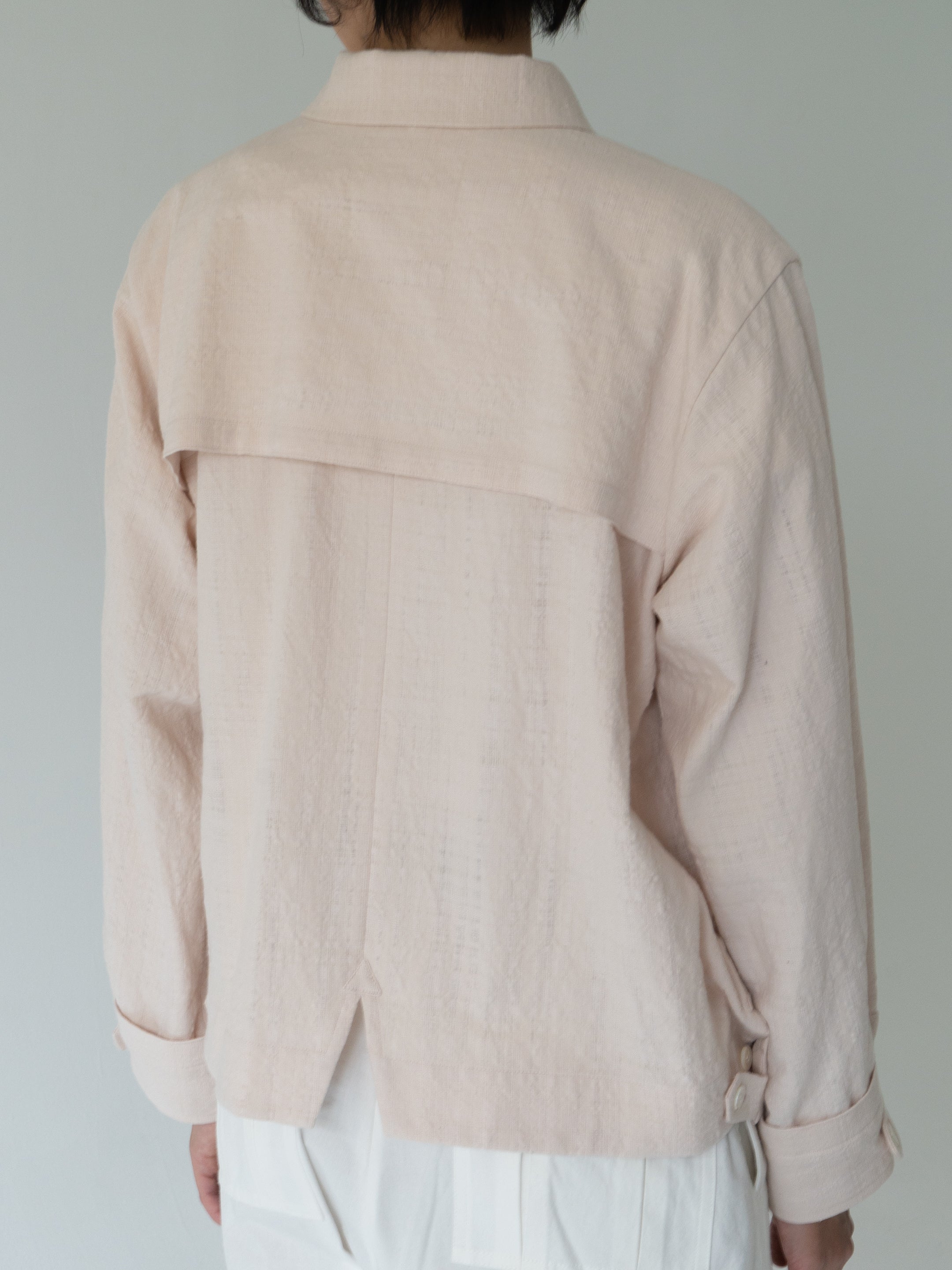 Ear swing top cotton blouson